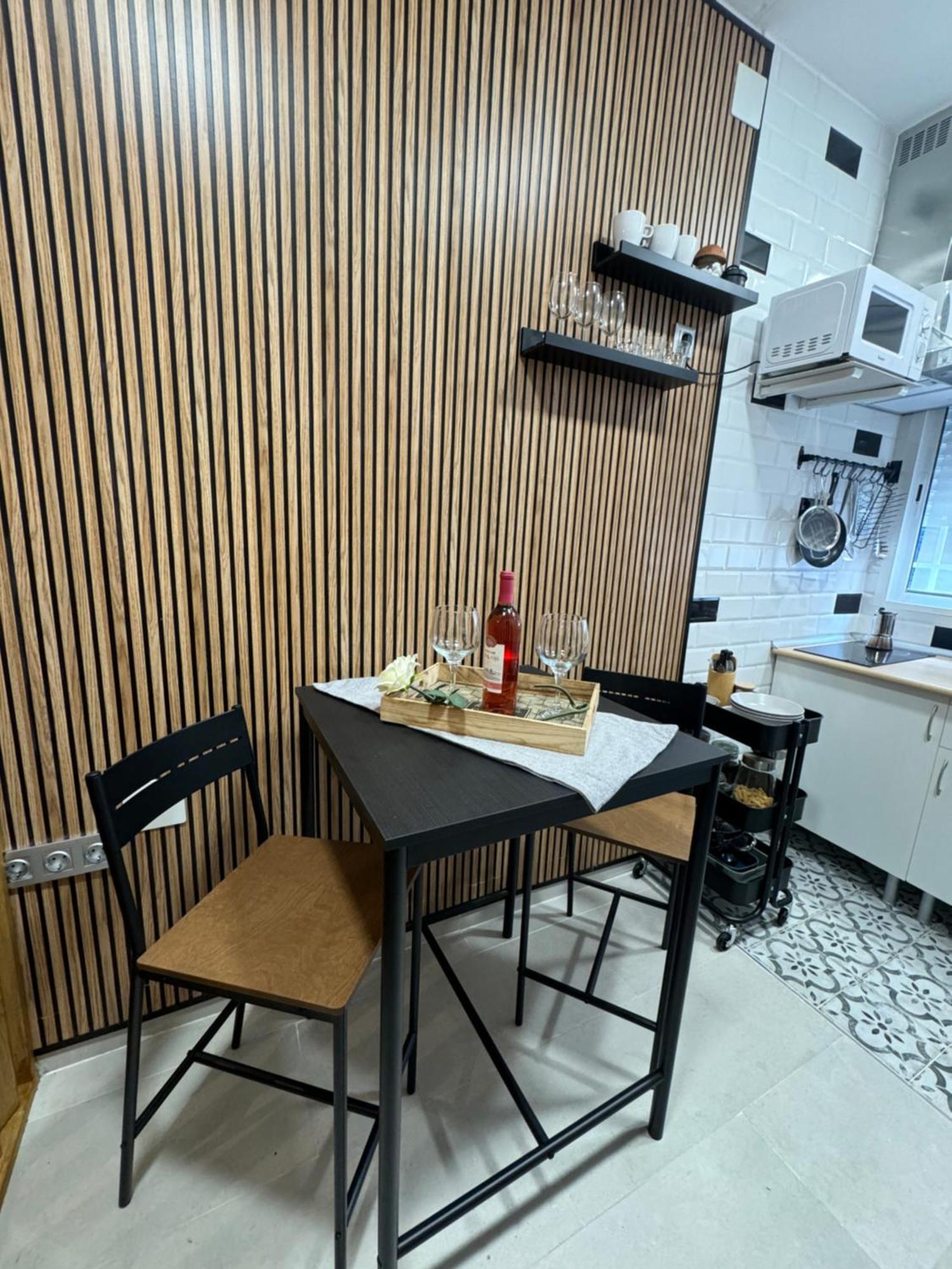 마드리드 Vistalegre! Pequeno Y Fantastico Loft Cerca Del Metro 아파트 외부 사진